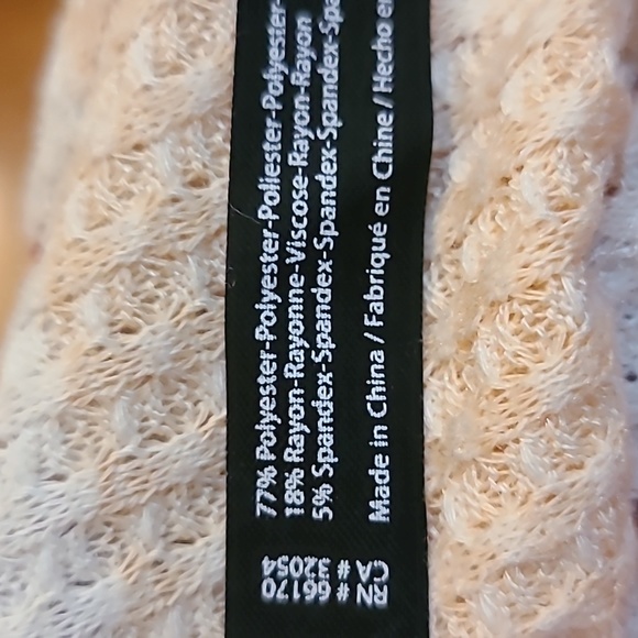 Urban Outfitters Out From Under Jojo Oversized Thermal Button-Front Top Size Med - Picture 5 of 14